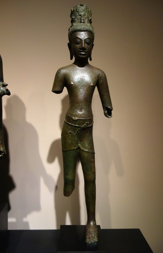พนมรุ้งและเมืองต่ำ