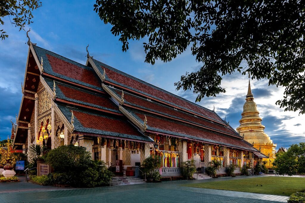 วัดพระธาตุหริภุญชัย