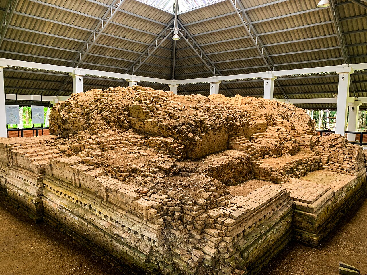 เมืองโบราณยะรัง